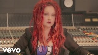 Cyndi Lauper - The Story Behind &quot;Witness&quot;