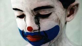 Twarres - she couldn&#39;t laugh