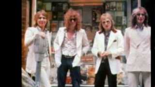 04  Mott The Hoople   Little Christine 1969 with lyrics