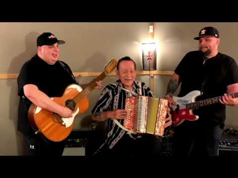 Flaco Jimenez with MAX BACA & JOSH BACA - Ay te Dejo en San Antonio - from TEJANO AMERICA Episode #2