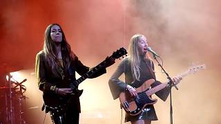 HAIM - Little of Your Love (Surprise gig, Primavera Sound 2017)