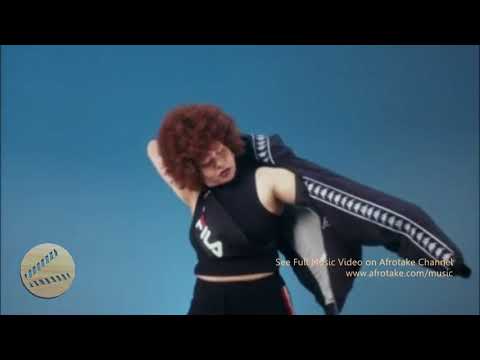 Afrotaking Mo Laudi ft  Flavia Coelho   Por Cima Promo