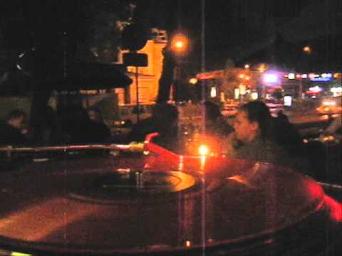 b2b dj set by Kraftstudio