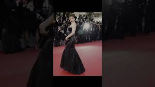 Download lagu Head over the shoulder 🔥😩 #missworld #AishwaryaRai #subscribe #youtubeshorts mp3 Download lagu Head over the shoulder 🔥😩 #missworld #AishwaryaRai #subscribe #youtubeshorts mp3