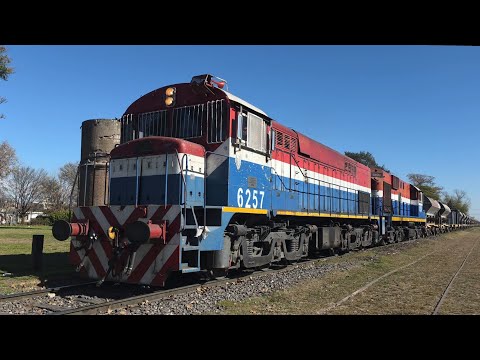 [4K] Lindo, variado y colorido tren de NCA con destino a Rosario pasando por Marcos Juárez!!!!!!