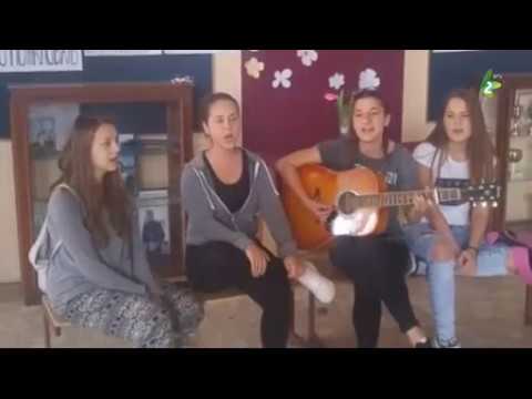ŠEDZIM ZOZ GITARU - Ženska grupa "Keresturski gimnazijalki"