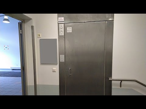 EPIC 1968 KONE traction elevator with pop-up buttons @ Aurakatu 12, Turku FIN