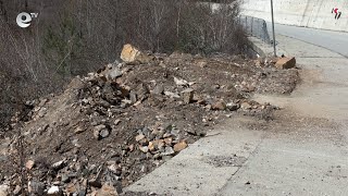 Свлачища и падащи камъни застрашават живота на шофьорите по пътя Рудозем-Смилян
