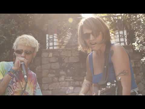 LaVitrola.cl: Fernanda Aleman ft. Ultrasofia - Pieles