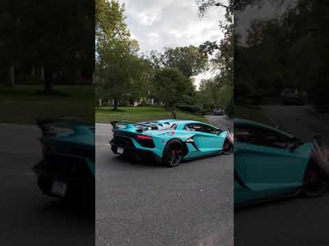Lamborghini Aventador SVJ Flyby *Blu Glauco*