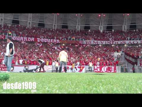 "Vs Emelec - LA15 - Vamo Vamo Inter" Barra: Guarda Popular &bull; Club: Internacional