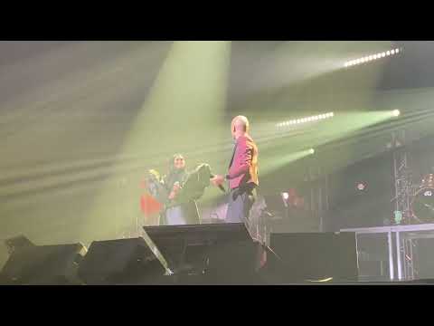 Tomok & Siti Nordiana - Cinta Tak Pergi