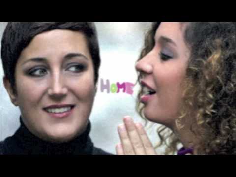 Sheli et Abi - Chanson Parisienne