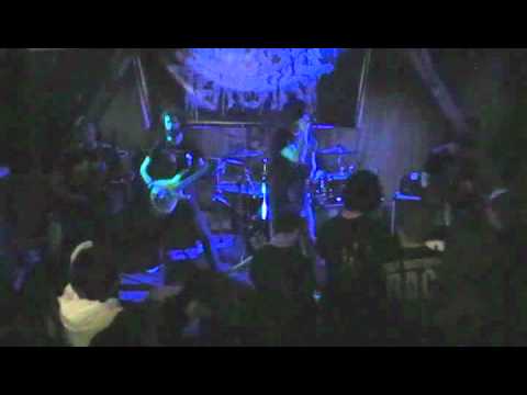 NOVÉ KORZO - Kneel in Dust - Fetus (14.4.2012)