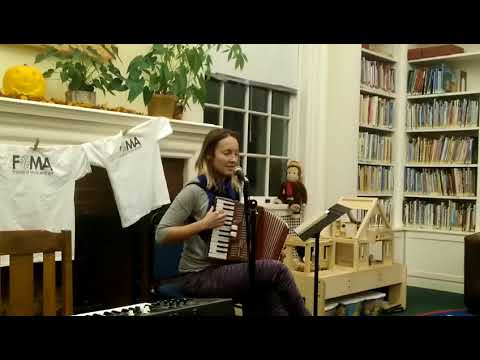 Dzeli - "Breath" at Open Mic