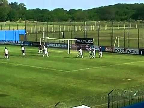 ITUZAINGO vs Sacachispas en Italiano, gol Zampini