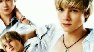 Jesse McCartney- Why don&#39;t you kiss her?