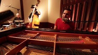 Jazz &amp; Blues Sessions - BYE BYE LOVE (Ray Charles)