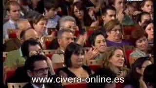 David Civera canta "Ser feliz es lo que cuenta"+ Entrevista la gala de TPA