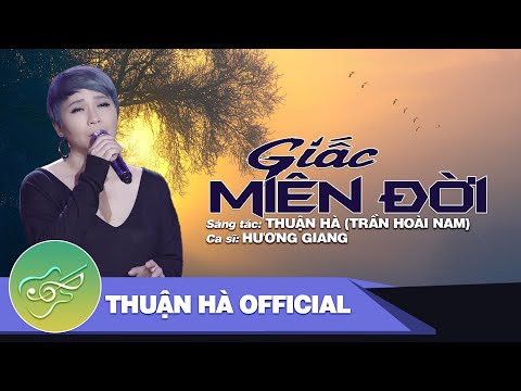 Thể hiện bởi Hương Giang