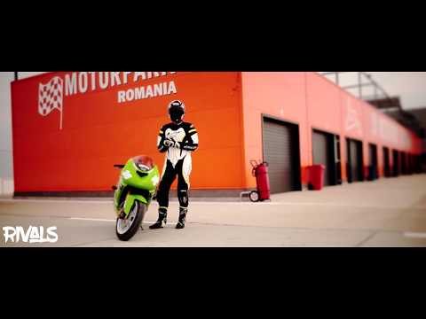 Audi RS6 vs Kawasaki ZX6-R