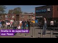 Paasdrukte in supermarkten: in de file voor een karretje