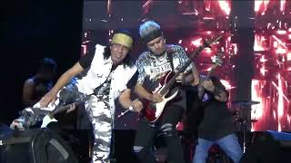 Download lagu LOCHNESS  LIVE AT STADION MAULANA YUSUF SERANG BANTEN mp3