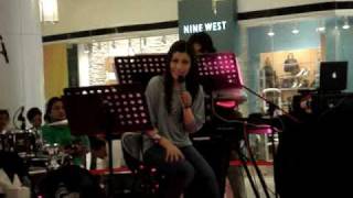 Lani Misalucha at Eastwood - Christmas List