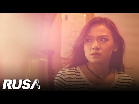 (OST SHHH I LOVE YOU) Hyper Act - Bukan Untukku [Official Music Video]