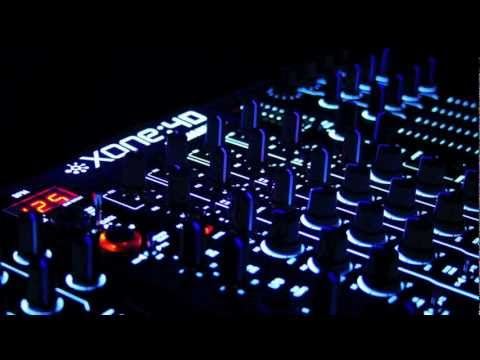 Ode To Oi // Atom // Chuckie & Junxterjack ( Original Mix )