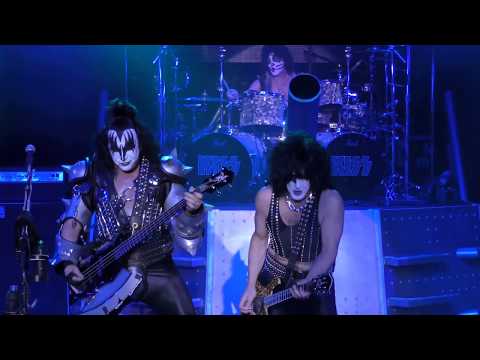 Kiss - Radioactive (Live)(Kiss Kruise VI - 2016 / Indoorshow One)