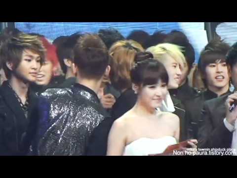 {Fancam} 101231 Minho touchy2 + take care to baby taemin at M13C gayo daejun