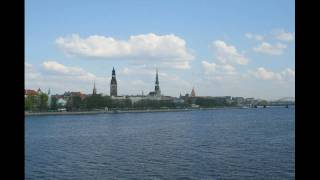 preview picture of video 'View of the City of Riga in May 2010.wmv'