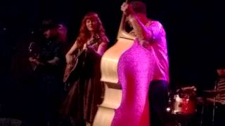 Kim Lenz & The Jaguars : Cry Wolf - 05/15/2014
