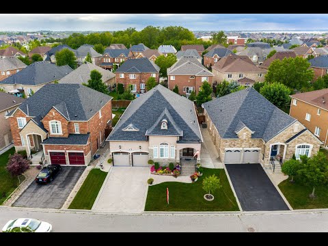 30 Fontainebleu Road, Brampton Home for Sale - Real Estate Properties for Sale