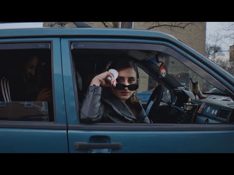 Nadia Tehran ft. Coucou Chloe — Jet (Official Music Video)