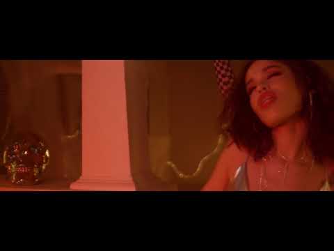 Catalyna Feat. Farina "Alma Desnuda Remix"