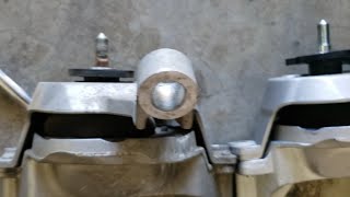 Nissan Altima Passenger Side/Torque Strut Motor Mount Replacement