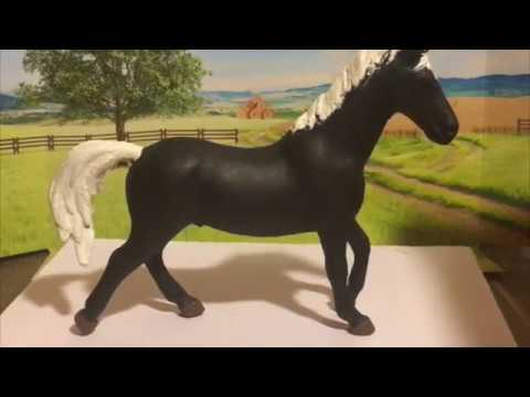 , title : 'How to Customize Your Schleich Horse'