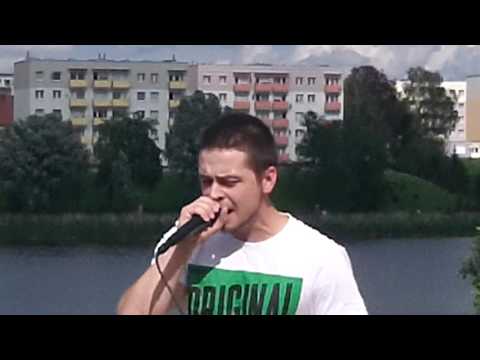 Out Of Gravity (Lodówa) & MC Kodo - DNB @ Jezioro, agregat i gramofony :) (4)
