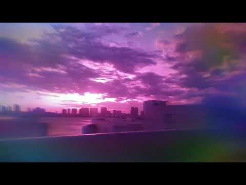 JK singing "decalcomanie"¿ for 1 hour