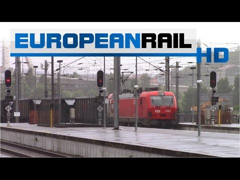 MEDLOG 4700 loco 4703 + 9 Sand Wagons Comboio Areia arrives at Porto Campanhã