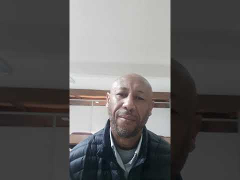 One language sets you in a corridor for life(لغة واحدة تضعك في ممر مدى الحياة)