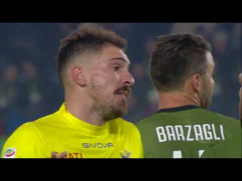 L' espulsione di Bastien - Giornata 22 - Serie A TIM 2017/18