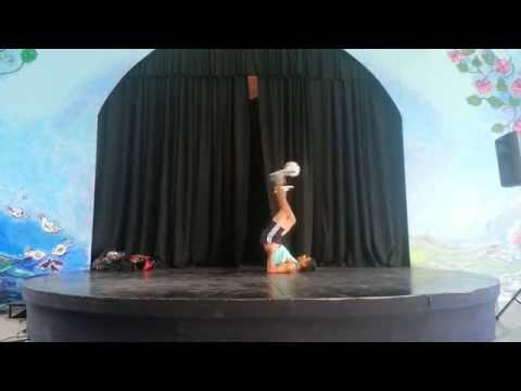 Maurixio - Bridgestone Libertadores 2015 || Freestyle Football