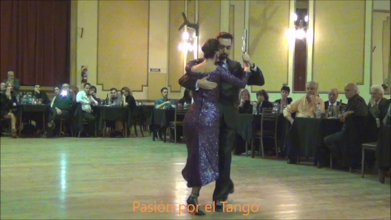 ROMINA LEVIN y DEMIAN GARCIA Bailando el Tango TRISTEZA MARINA en YIRA YIRA MILONGA