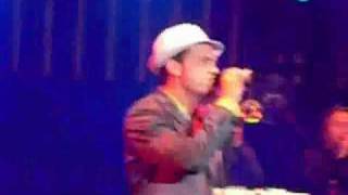 Roger Cicero - Spontis zeugen Banker (DonauInselFest 28.06.09)