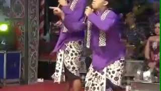 Download lagu VIRAL cak percel vs kuntet mp3