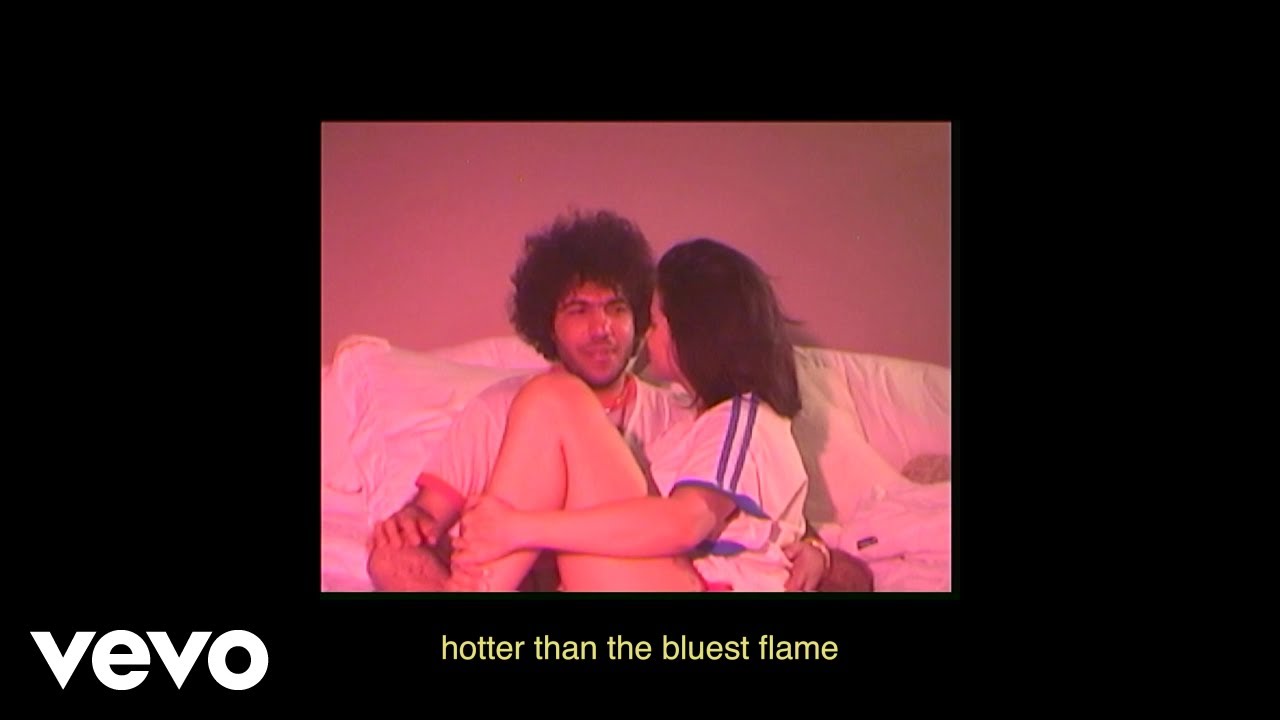 Lirik Lagu JUDUL1 - ARTIS1 dan Terjemahan