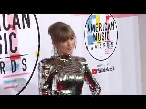 Taylor Swift breaks AMA record | Daily Celebrity News | Splash TV